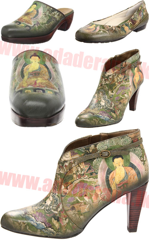 1385251161buddhaShoe1